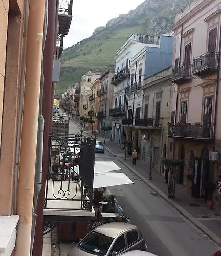 Garibaldi Fabrizia *