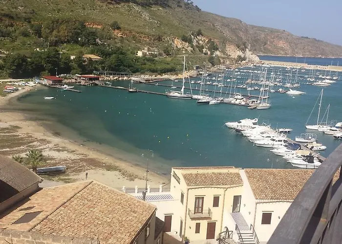 Garibaldi Fabrizia * 카스텔라마레델골포